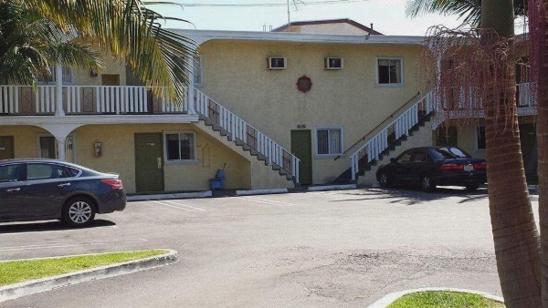 Paradise Inn & Suites image 29